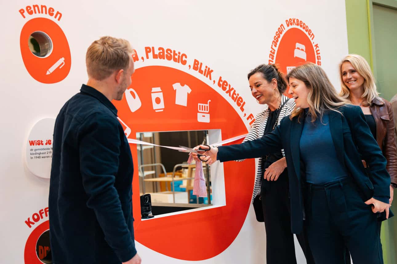 Droppie opens on Eudokiaplein, its first Rotterdam branch. The platform rewards residents for clean plastic and can recycling, enabling high-quality reuse.